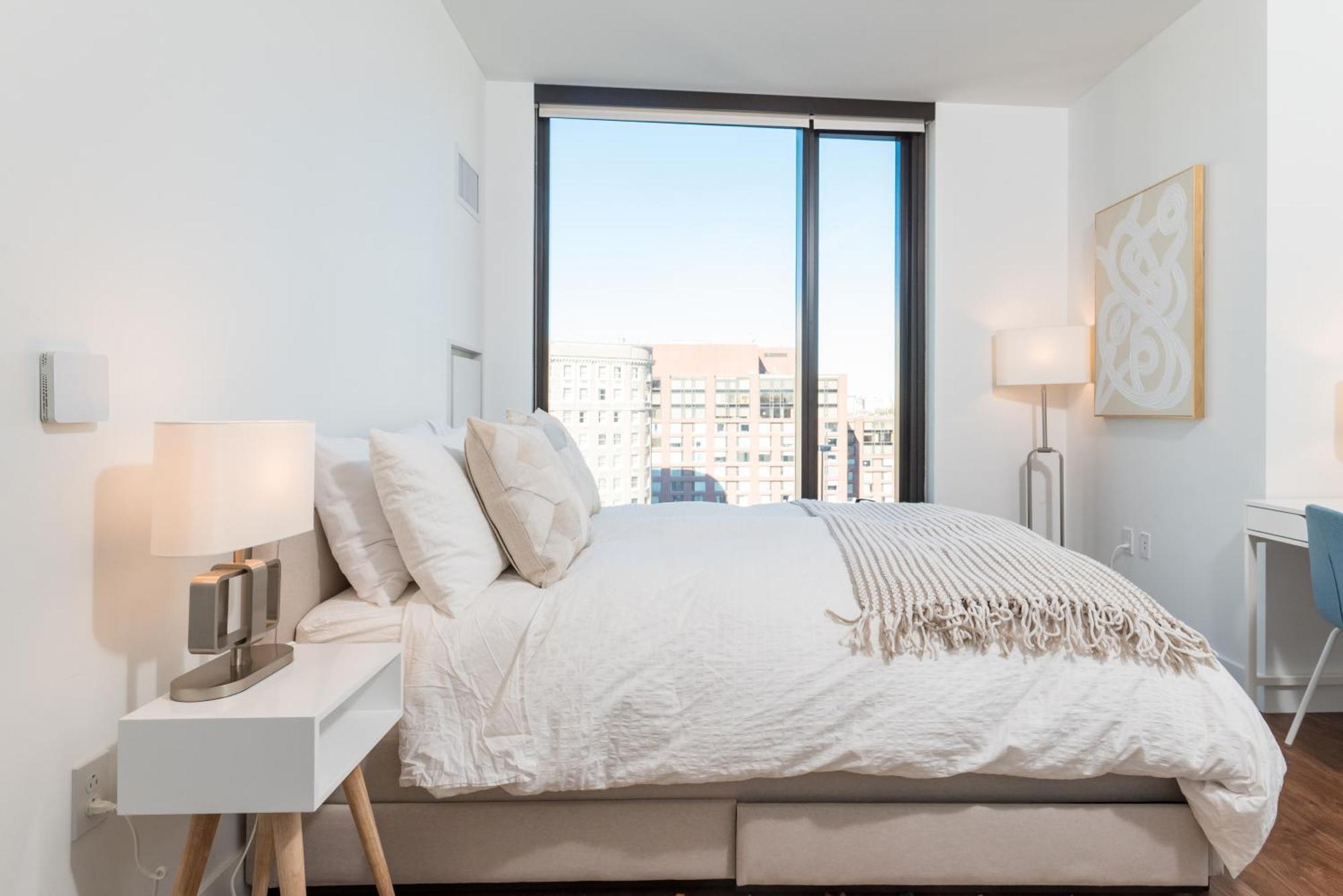 Luxury 2br Backbay Common T-station Roof Lounge Gym Appartement *
